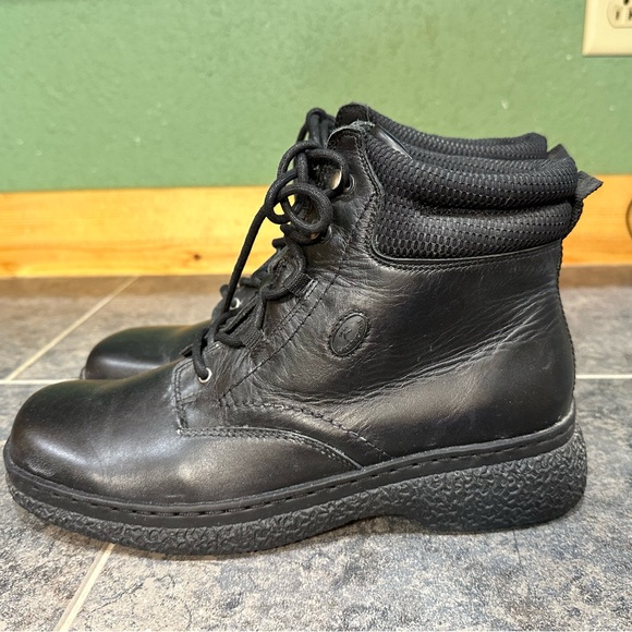 BareTraps Shoes - Women’s Bare Traps Boots - Size 10